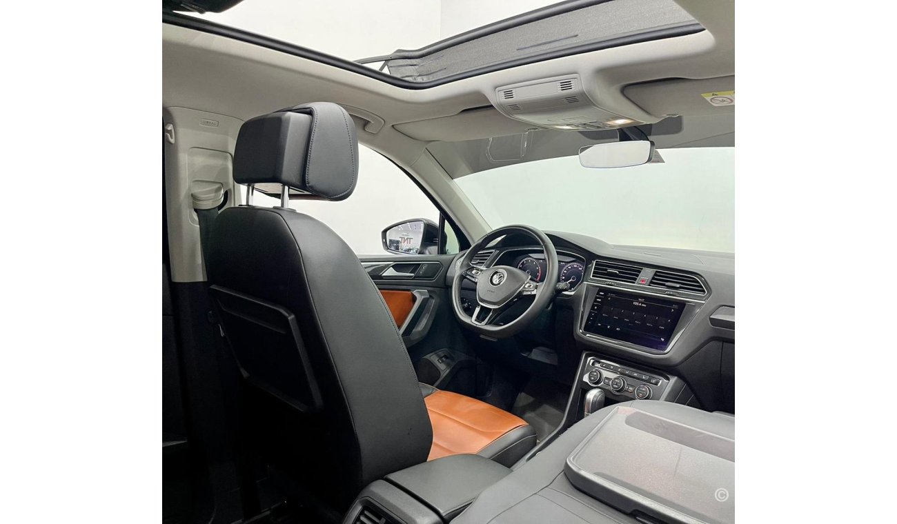 Volkswagen Tiguan 2018 Volkswagen Tiguan SEL, June 2023 VW Warranty, Full Volkswagen Service History, GCC