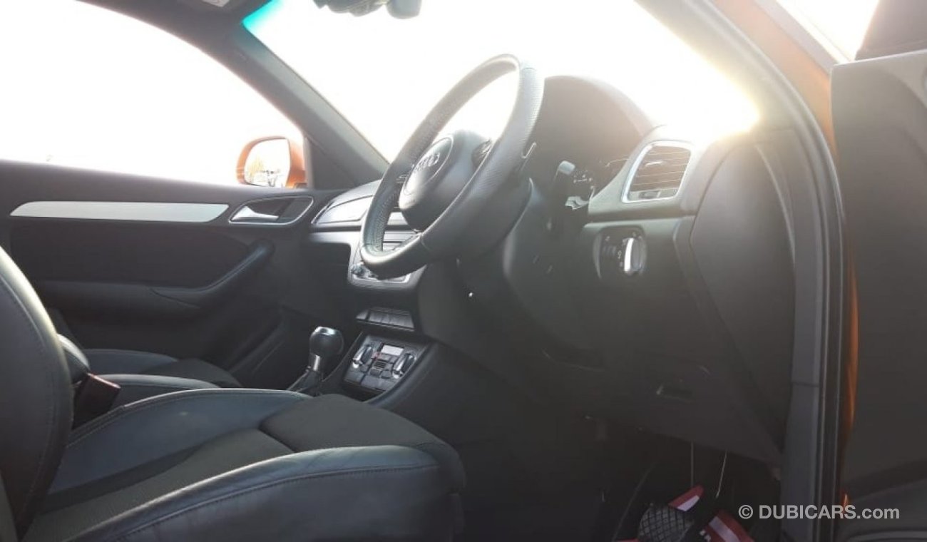 أودي Q3 2014 [Right Hand Drive],  2.0CC, Petrol, Premium Condition, Automatic, Push Start.