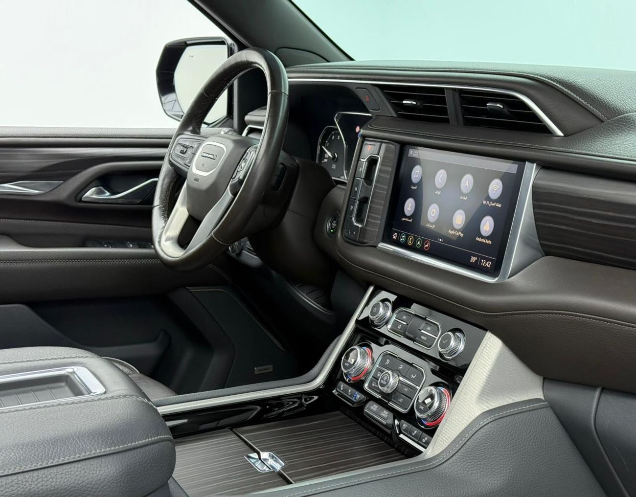 جي أم سي يوكون XL Denali 6.2L (8 Seater) 2021 GMC Yukon Denali XL, Warranty, Full GMC Service History, Fully Loaded, E