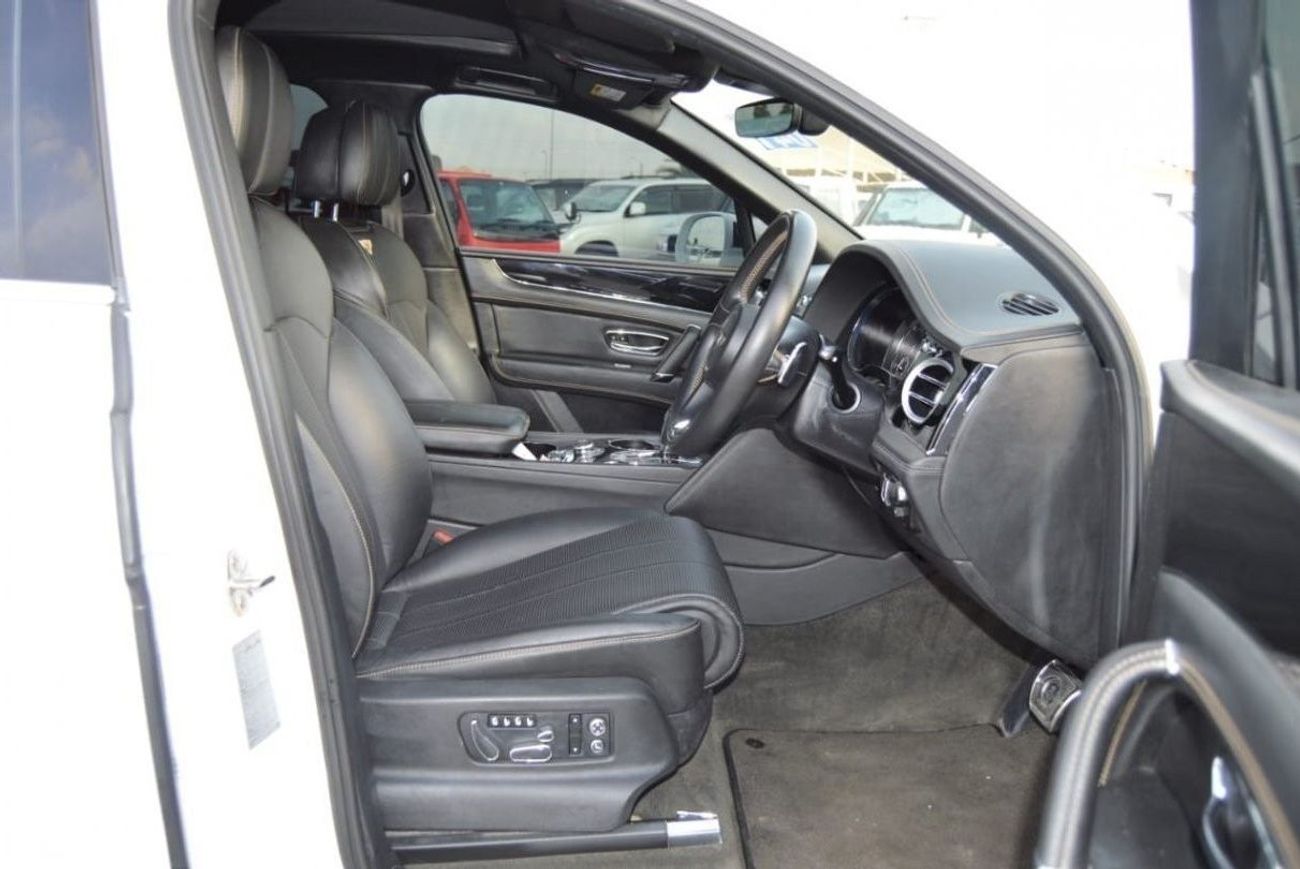 Bentley Bentayga Full option top of range