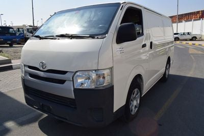 Toyota Hiace Toyota Hiace GL -Standard Roof  Panal Van 2.7L, model:2021. Excellent condition