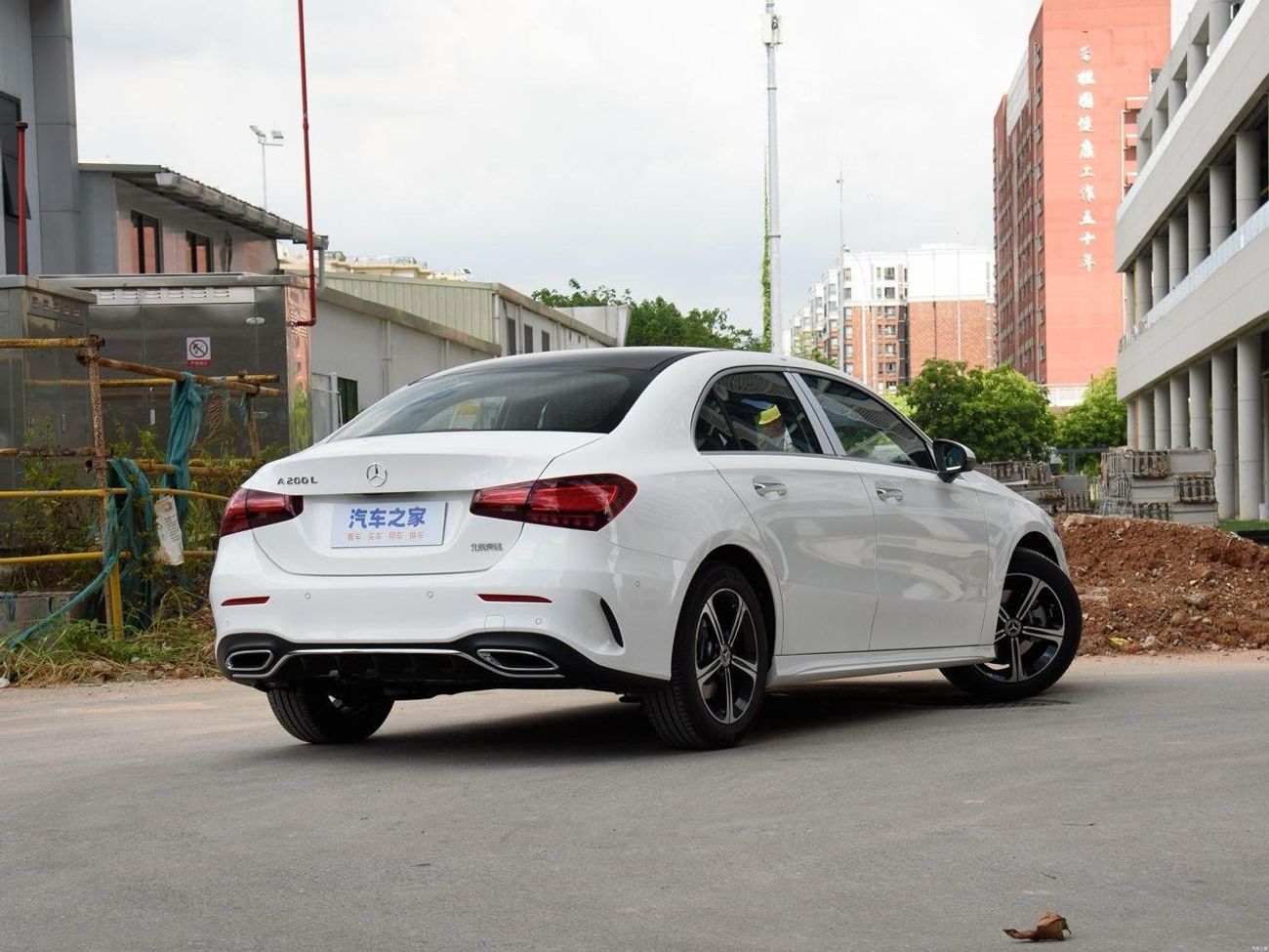 Mercedes-Benz A 200 Mercedes Benz A200 / 2025 / Chinese / 0 km / white