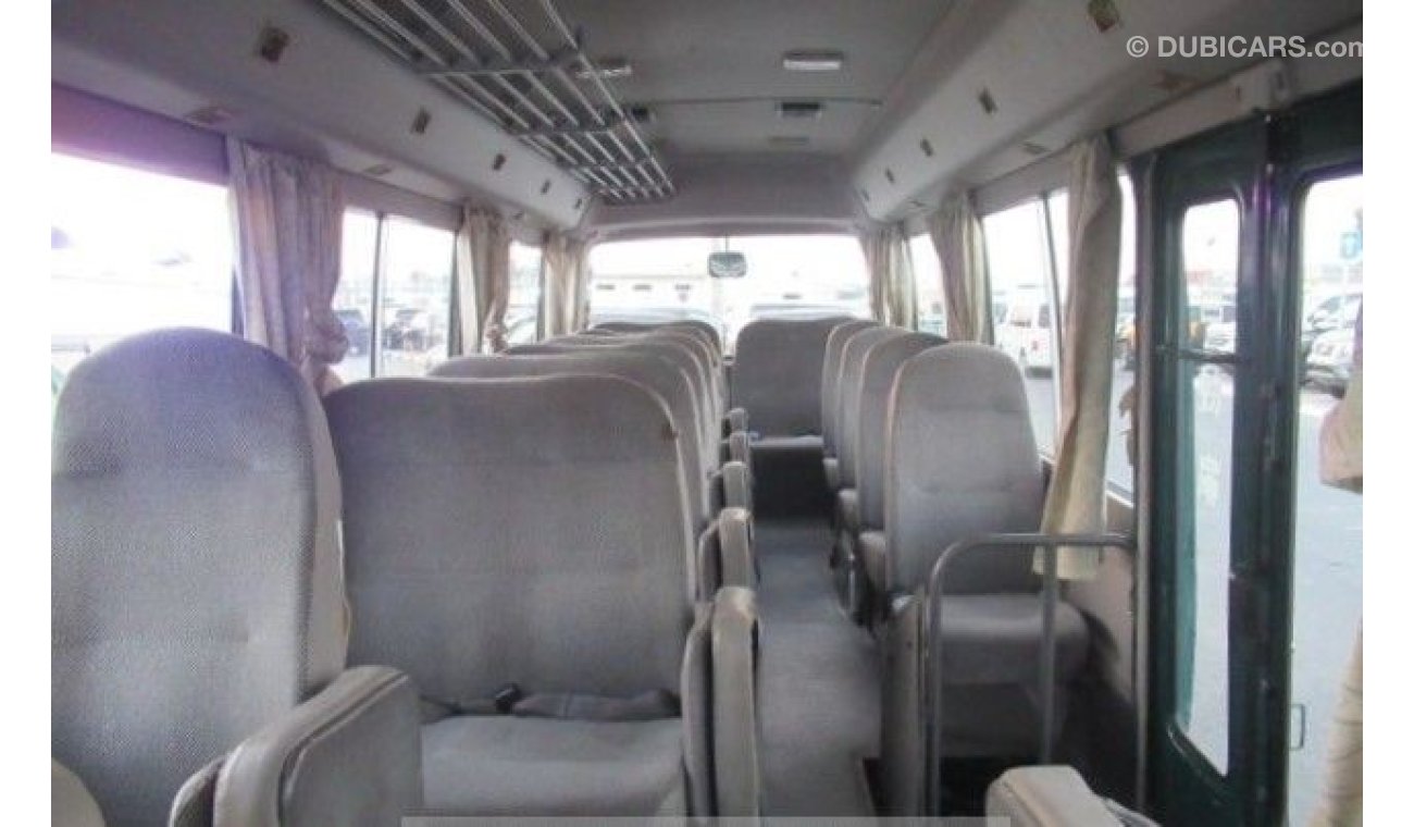 Mitsubishi Rosa MITSUBISHI ROSA BUS RIGHT HAND DRIVE (PM 905)