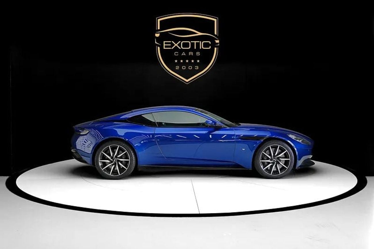 Aston Martin DB11 STANDARD 5.2L