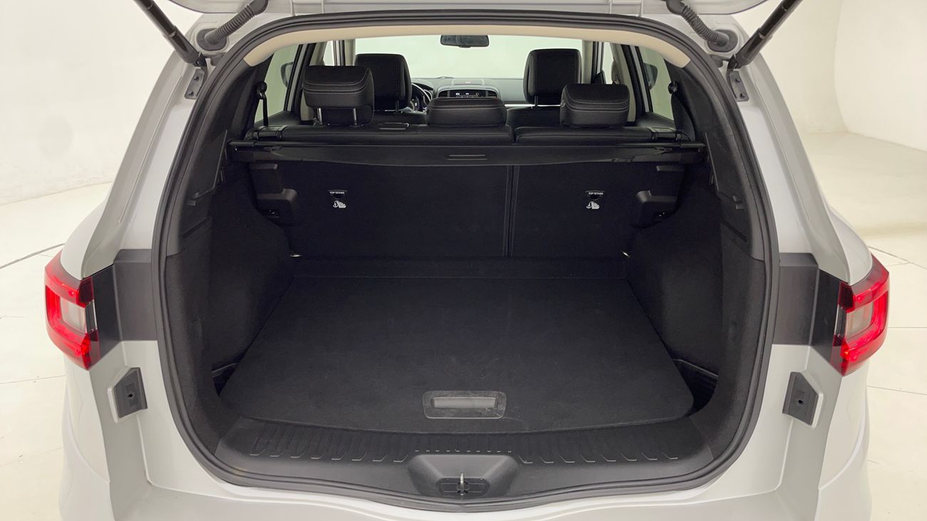 رينو كوليوس LE 2.5 | بدون دفعة مقدمة | اختبار القيادة في المنزل