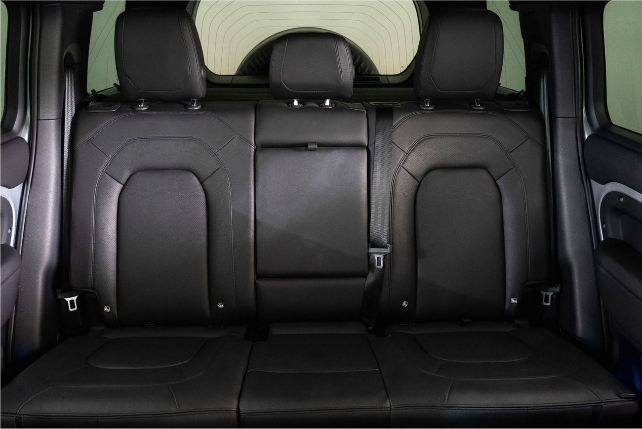 Land Rover Defender 110 X-DYNAMIC HSE P400