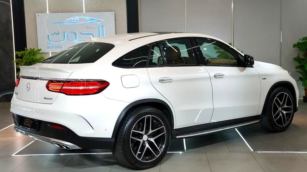 Mercedes-Benz GLE 43 AMG LUXURY MERCEDES GLE 43 || TOP RANGE || GCC || SCREENS || LIKE || FREE ACCIDENTS