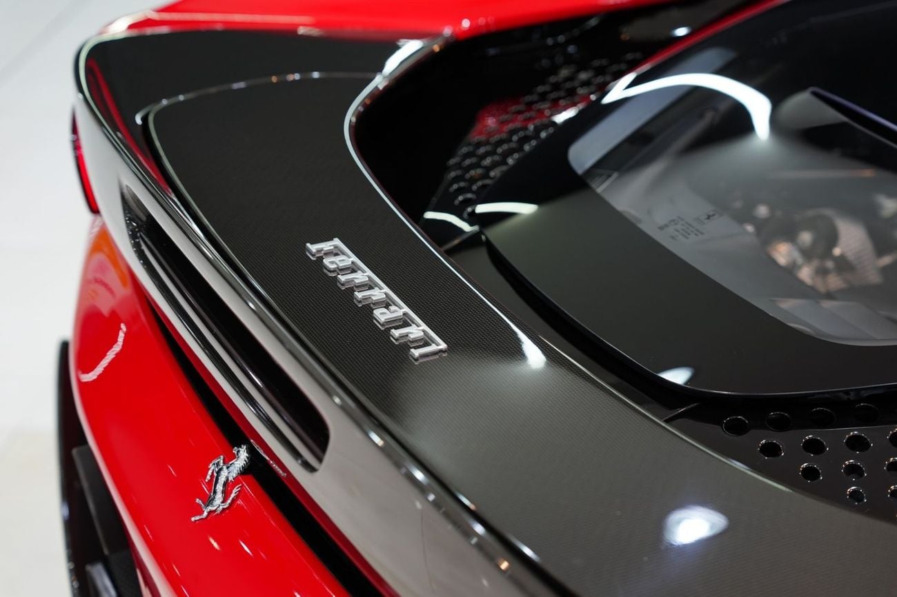 Ferrari SF90 STRADALE 2022 Ferrari SF90 Stradale, Extended Assetto Fiorano Package, Al Tayer Warranty + Service!!