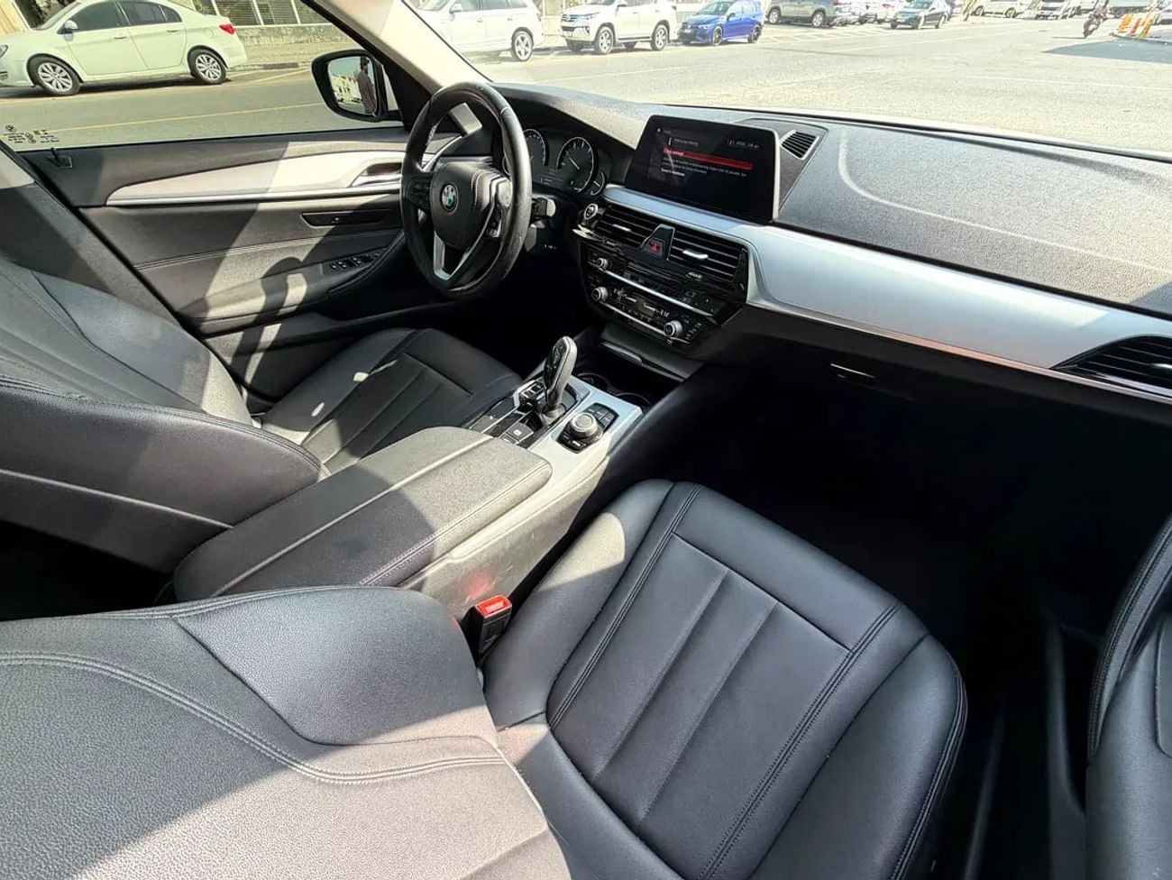 بي أم دبليو 520i MORYA JESWANI CARS FOR USED AUTOMOBILE TRADING CO.L.L.C