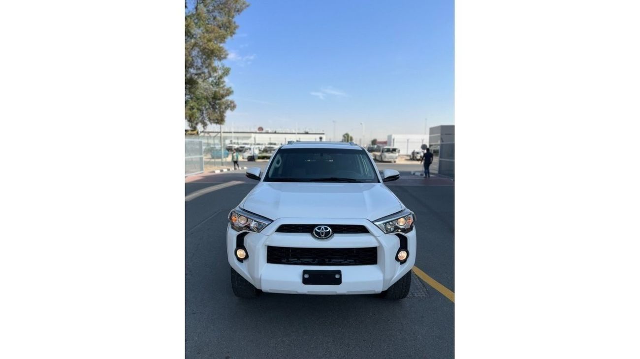 Toyota 4Runner SR5 PREMIUM 4x4 7 Seat Sunroof  full option