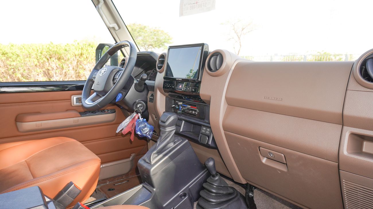 Toyota Land Cruiser 70 LX 4.0L V6 A/T