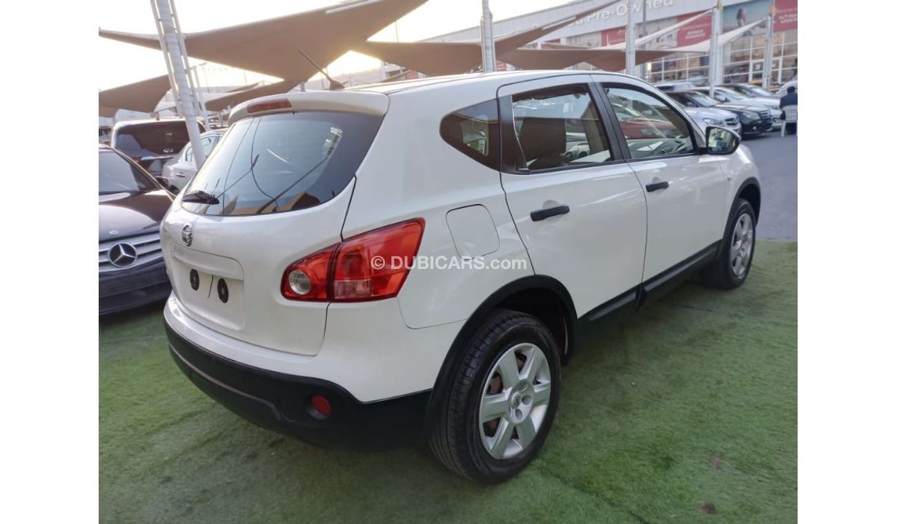 نيسان كاشكاي خليجى موديل ٢٠٠٩ لون أبيض بدون حوادث بحاله ممتازه لاتحتاج لأى مصاريف