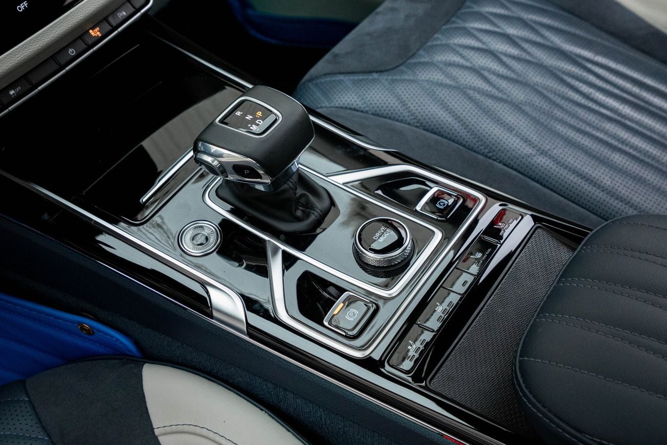 هونغشي HS5 HS5 FLAGSHIP | 1,430 P.M | 0% Downpayment | FLAGSHIP | HONGQI WARRANTY!