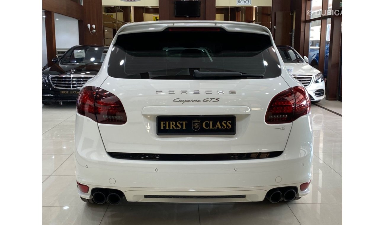 Porsche Cayenne GTS GCC 2014