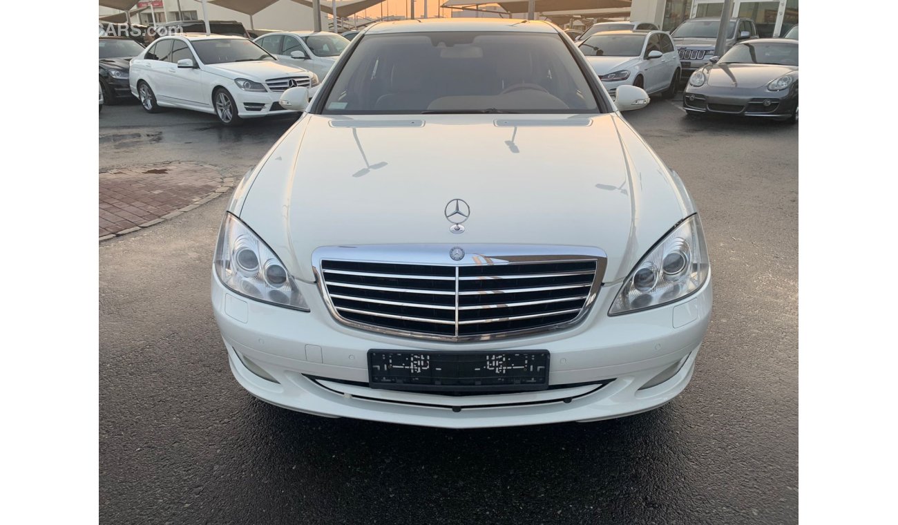 Mercedes-Benz S 550 Mercedes S550_2009_Excellent_Condihion _Full option