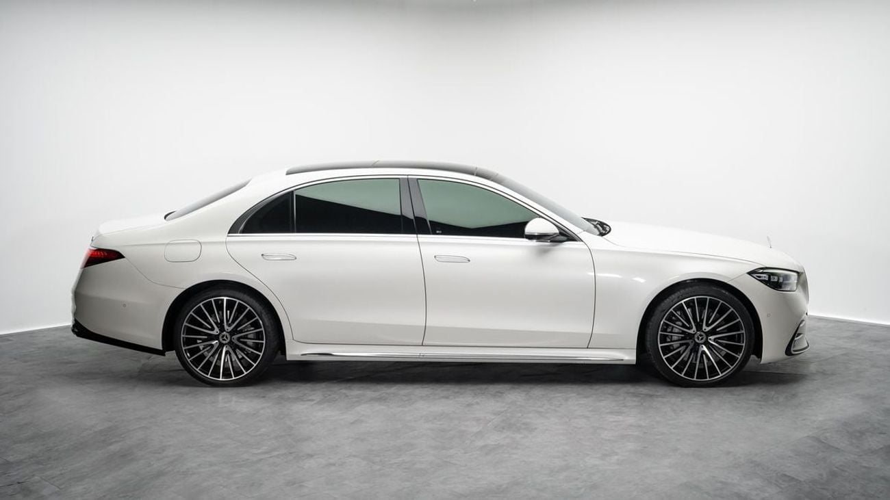 Mercedes-Benz S 580 4MATIC - 2022 - GCC Specs - Under Warranty and Service Contract