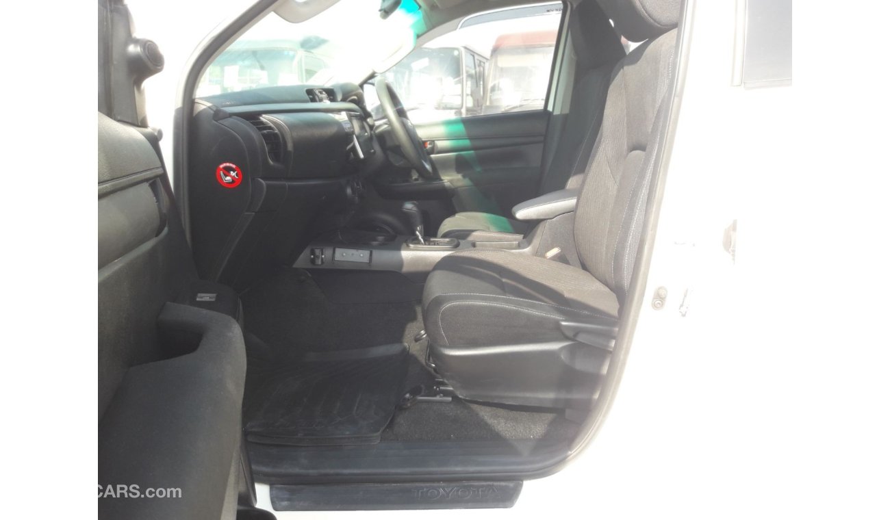 تويوتا هيلوكس TOYOTA HILUX PICK UP RIGHT HAND DRIVE (PM987)