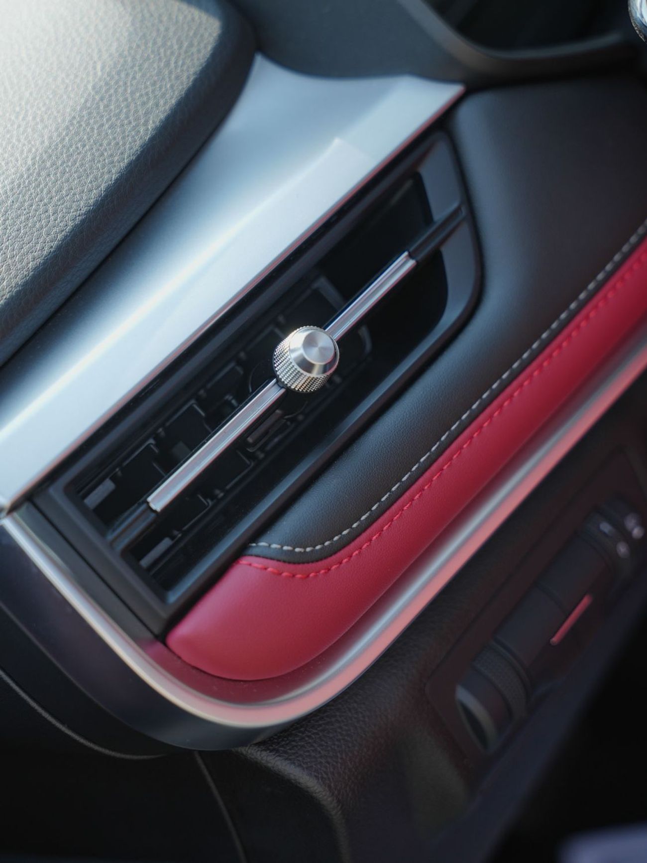 Chery Tiggo 7 0% Down Payment -Free service @ official Dealer - 6 Years warranty