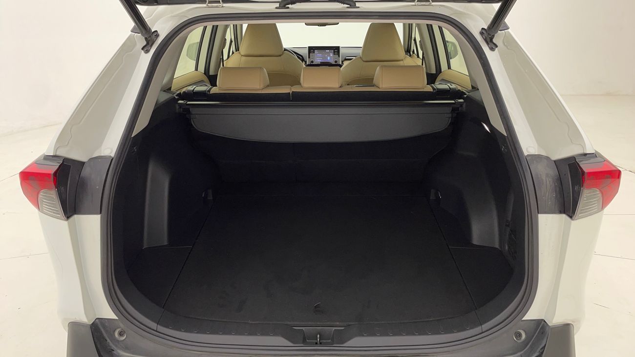 Toyota RAV4 VXR HEV 2.5 | Zero Down Payment | Home Test Drive