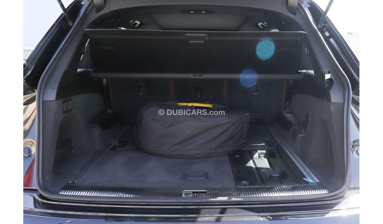 Audi Q7 4M