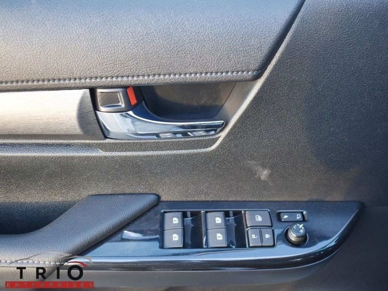 Toyota Hilux 2025 TOYOTA HILUX ADVENTURE 4.0L PETROL V6 FULL OPTION  WITH PUSH START, DIGITAL CLOCK