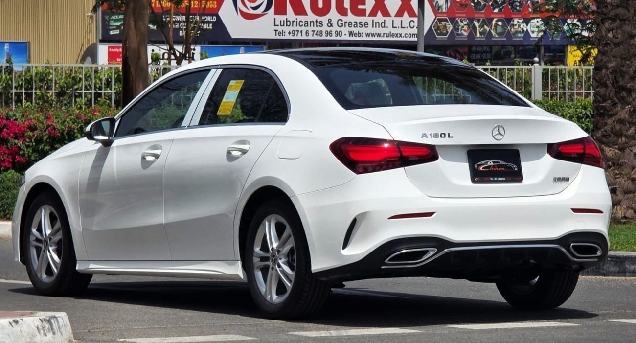 مرسيدس بنز A 180 FOR EXPORT PRICE - LARGE - CHINESE SPECS - BRAND NEW