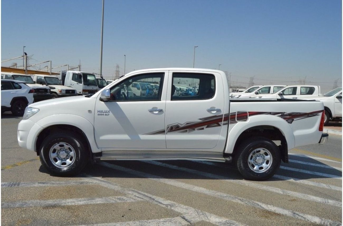 Toyota Hilux Clean car left drive