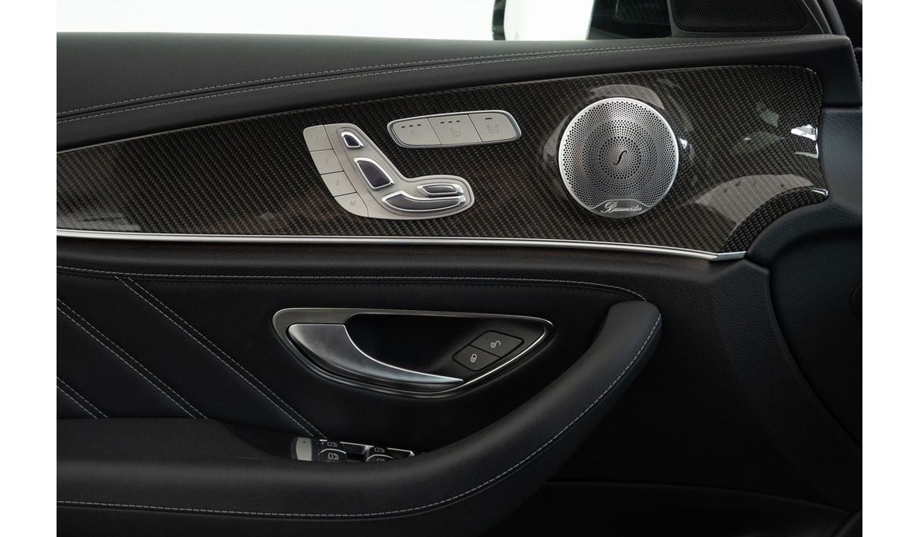 Mercedes-Benz E 63 S AMG Std 4.0L