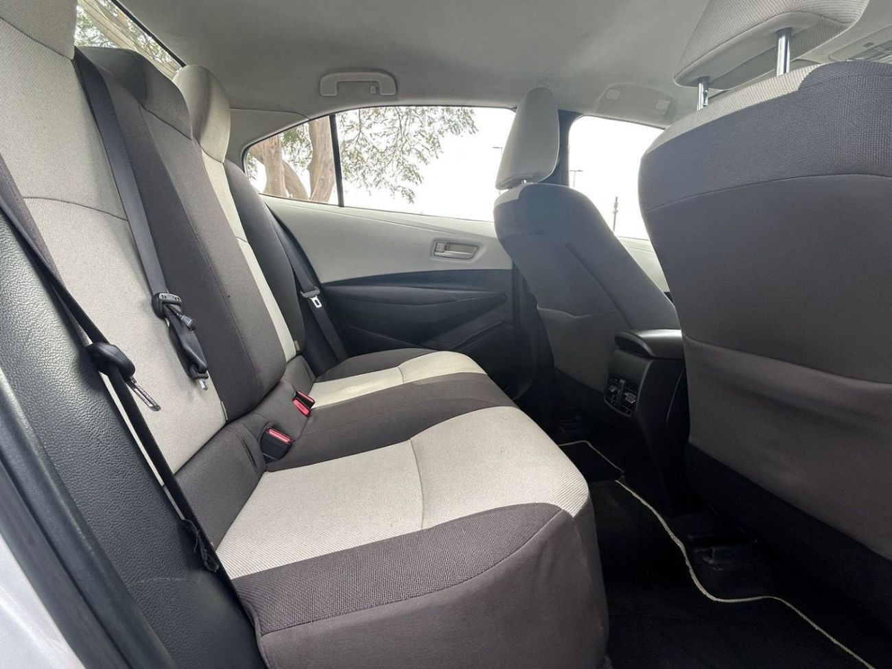 تويوتا كورولا 1.6L XLI (RB) 1.6L XLI GCC SPEC AGENCY MAINTAINED