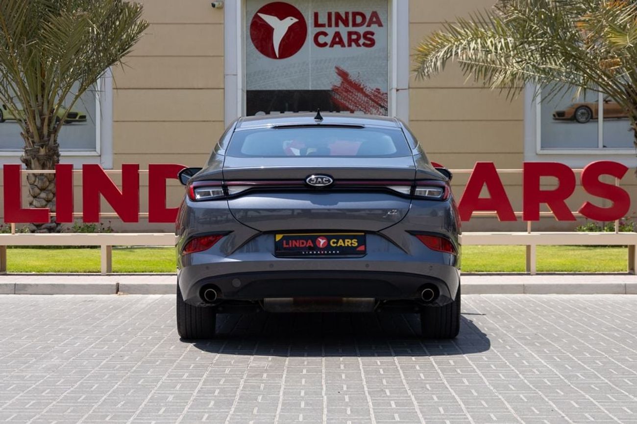 JAC J7 JAC J7 2023 GCC under Agency Warranty with Flexible Down-Payment.