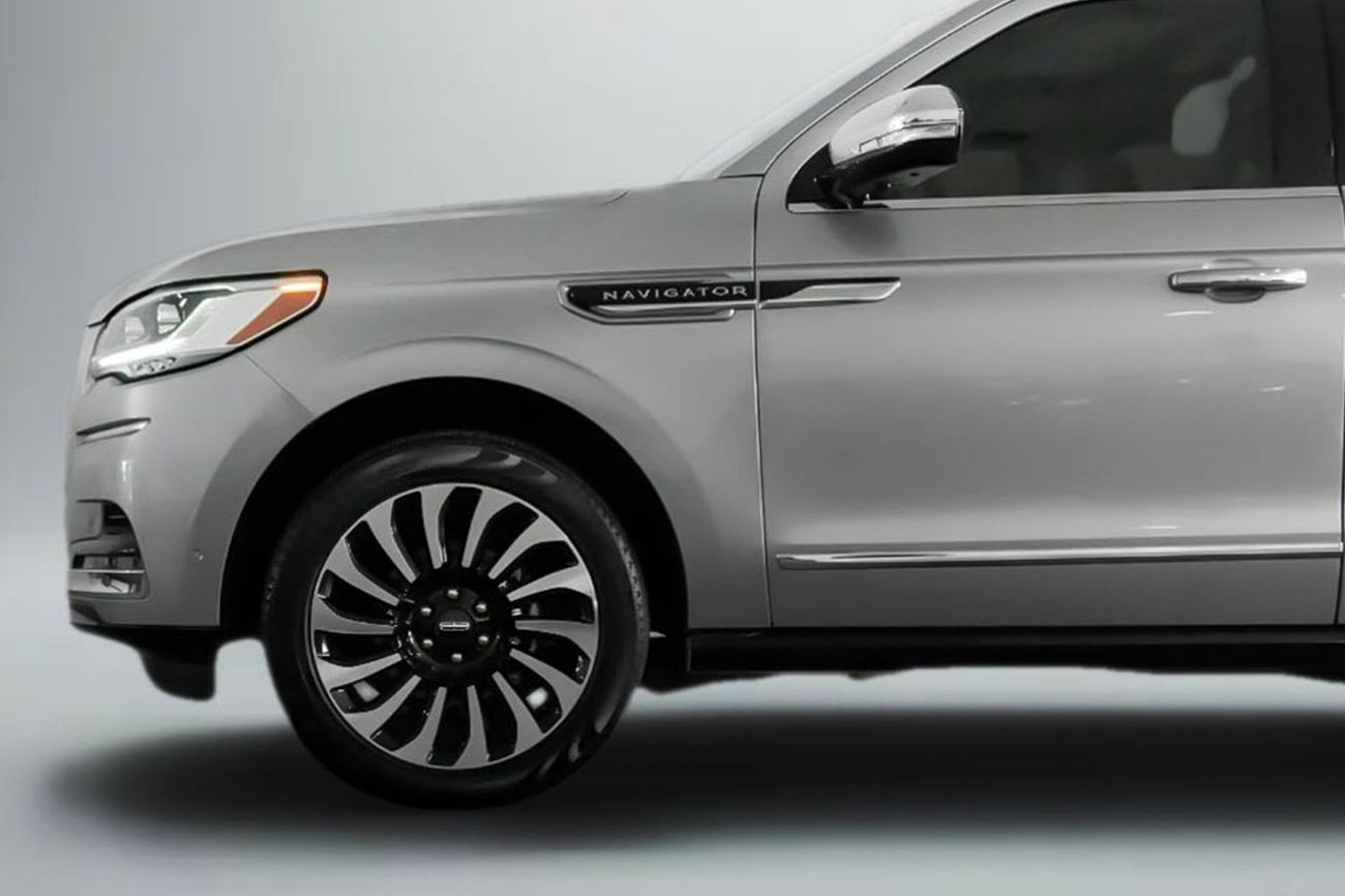 Lincoln Navigator 2023 Lincoln Navigator Presidential / Lincoln Warranty & Service Contract