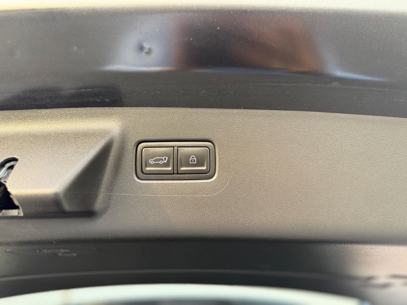 Hyundai Santa Fe Limited FE 360 camera, panoramic,leather seats, Full Option