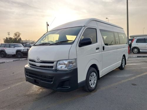 تويوتا هاياس TOYOTA HIACE COMMUTER VAN RHD 2005 MODEL 2.5 L DIESEL MANUAL(PM07223)