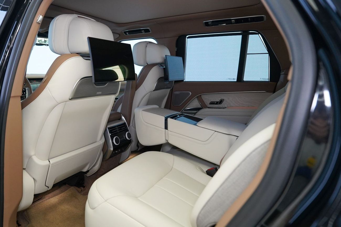 Land Rover Range Rover SV Autobiography P530 4.4L