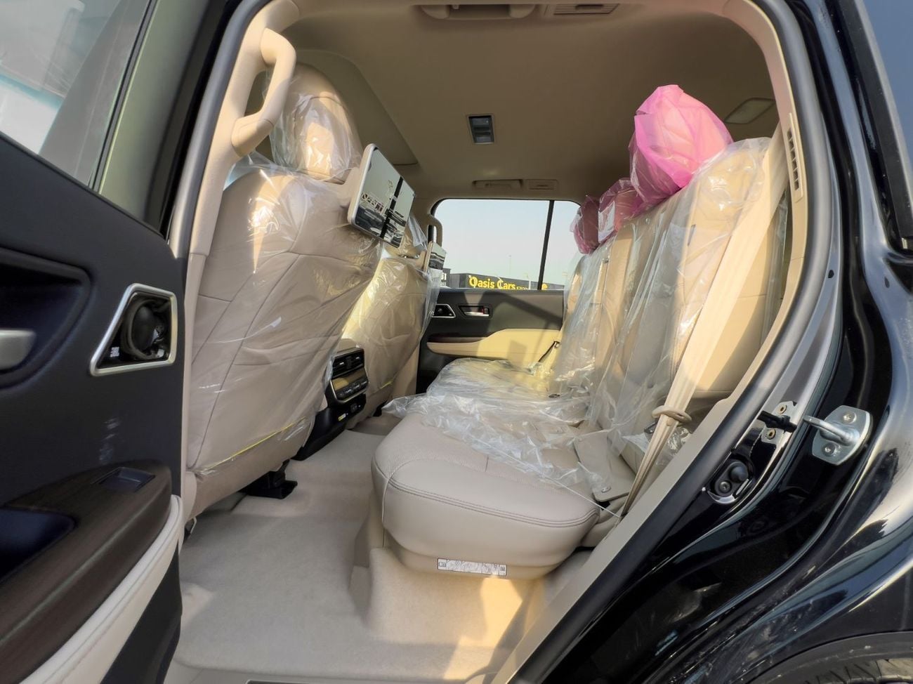 Toyota Land Cruiser EXPORT ONLY - 2026 LC300 VX 4.0L (GCC Specification)