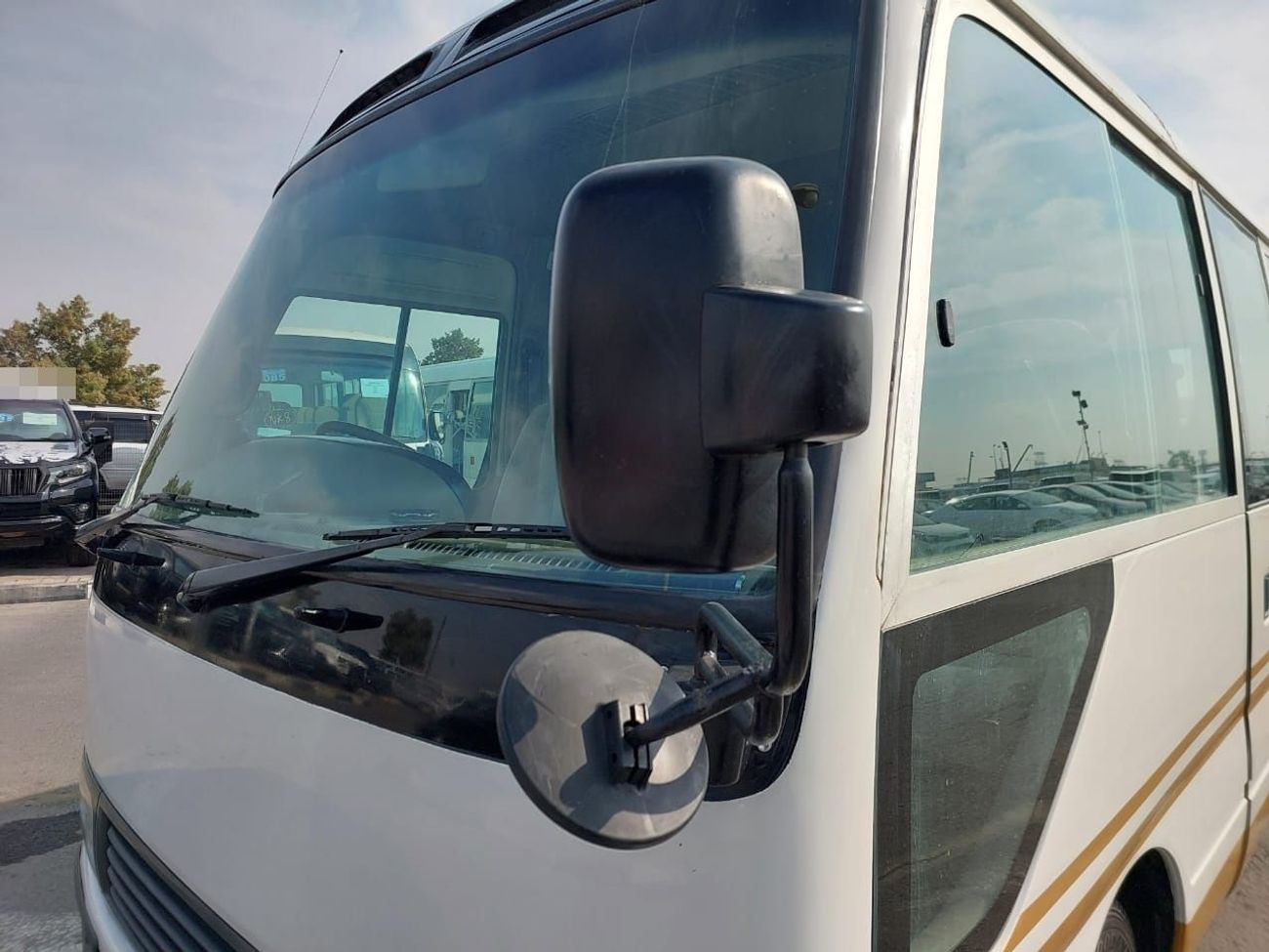 تويوتا كوستر TOYOTA COASTER BUS RHD 1998 MODEL 4.2L DIESEL AUTOMATIC(PM00847)