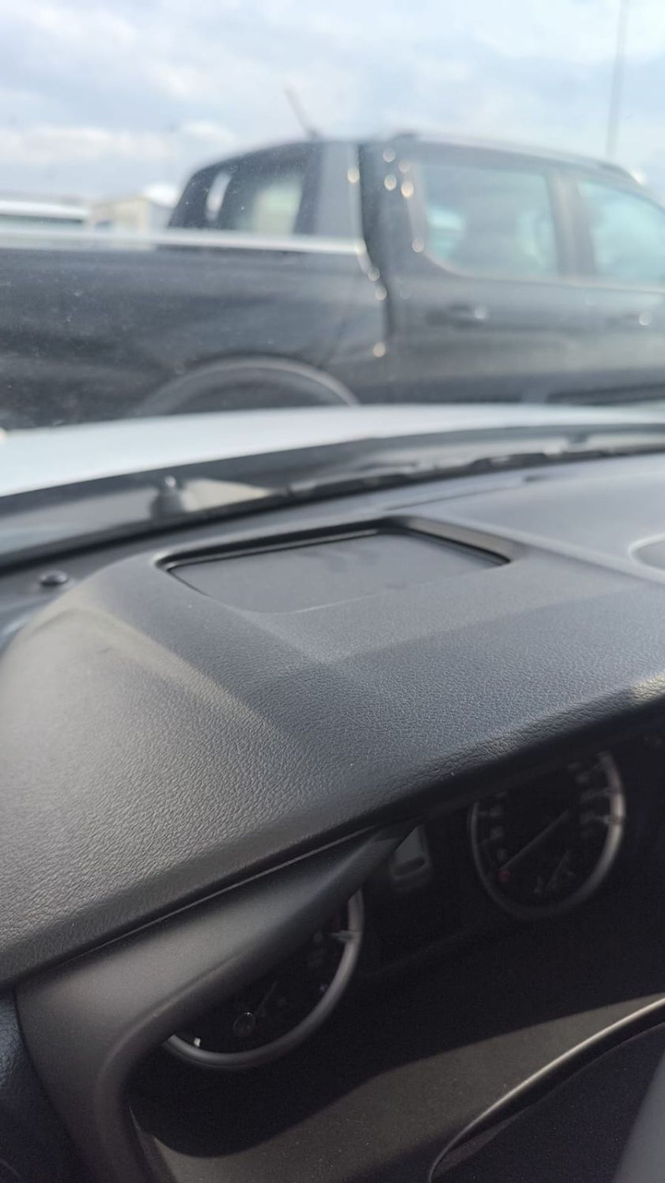 Suzuki Grand Vitara GLX 1.5L FULL OPTION  available all colour