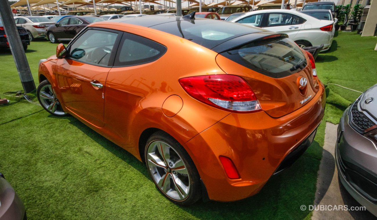 Hyundai Veloster