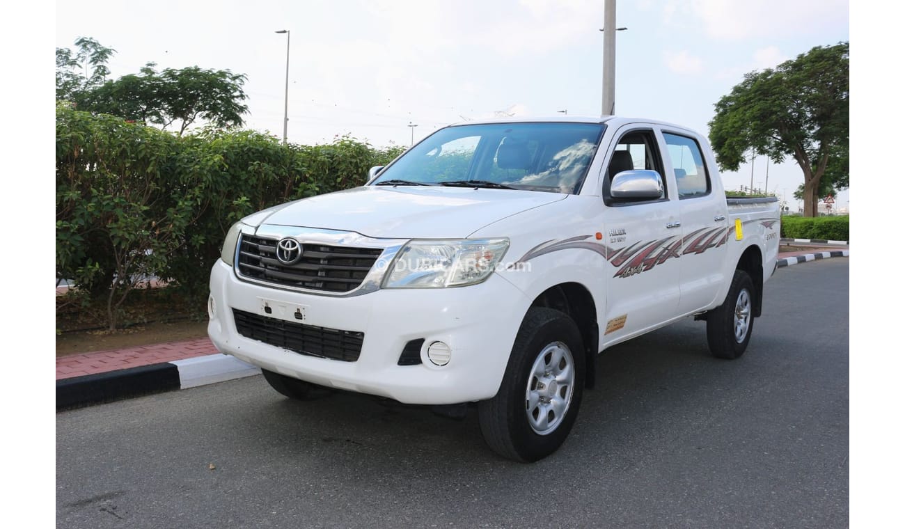 تويوتا هيلوكس GL تويوتا هايلكس 2014 خليجي دير عادي بترول دبل فورويل