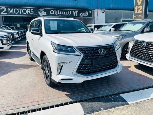Lexus LX 570 LEXUS LX570 4 YEARS WARRANTY FROM ALFUTTAIM