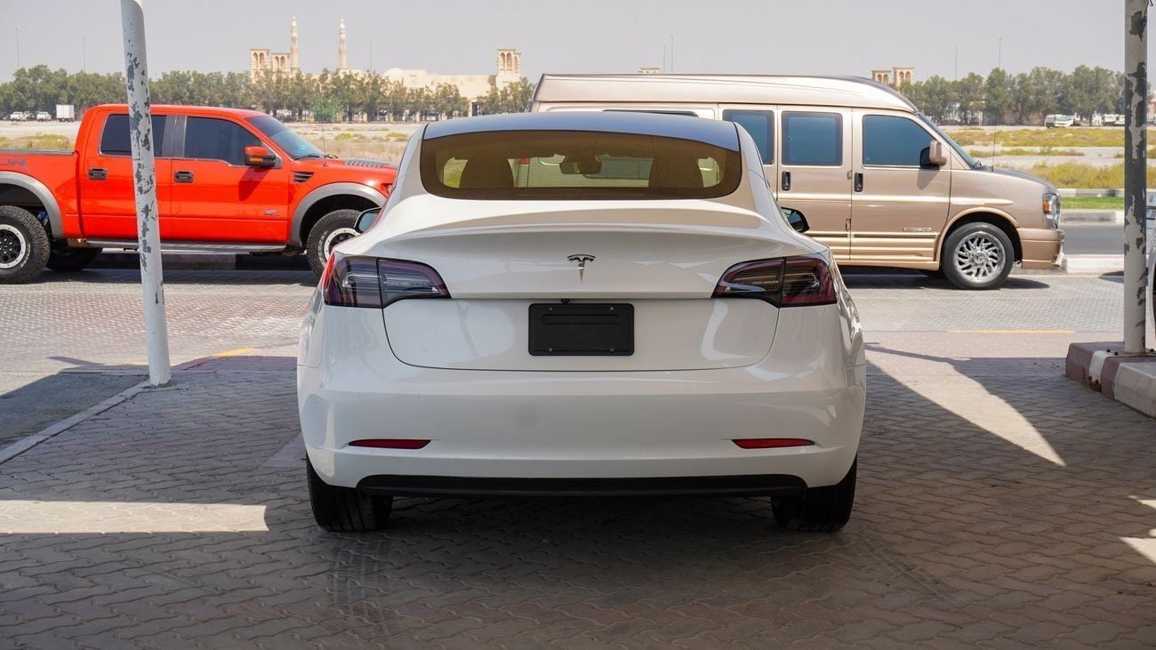 تسلا موديل 3 Rear-Wheel Drive