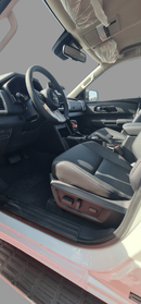 Mitsubishi L200 MITSUBISHI L200 TRITON 148 HP FULL OPTION , GCC SPORTERO