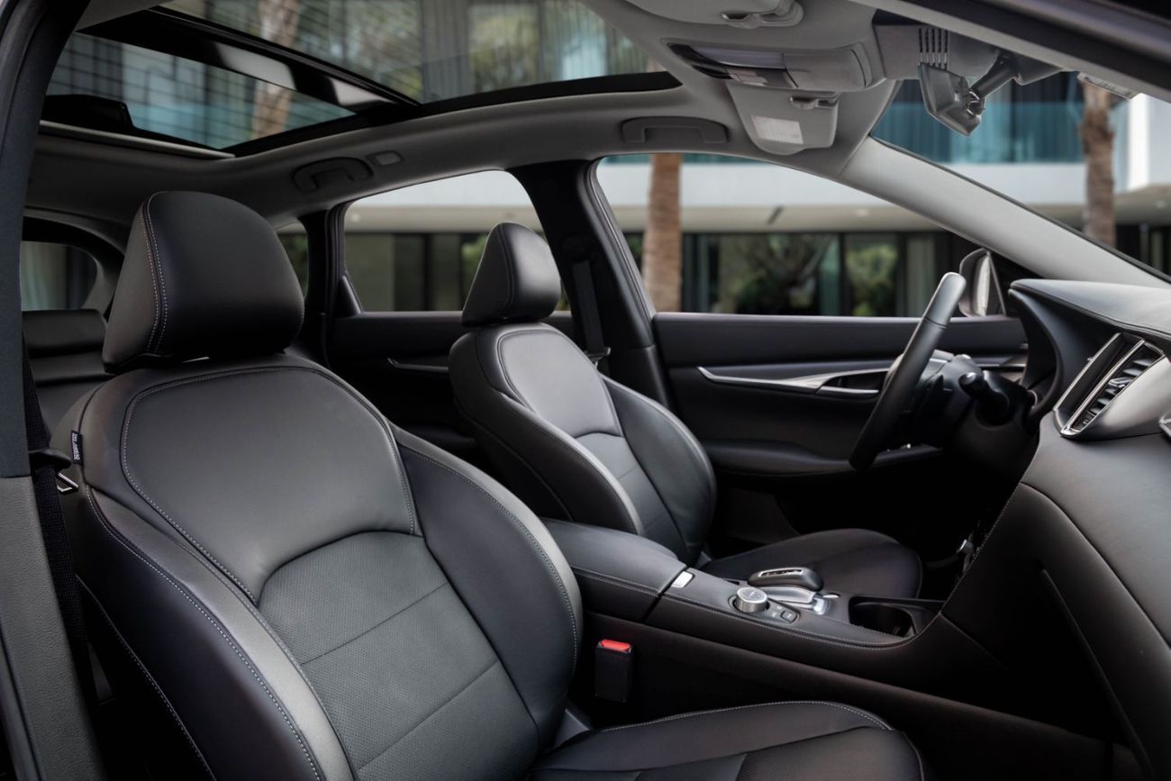 Infiniti QX50 QX50 Luxe | 2,644 P.M | 0% Downpayment | Agency Warranty 2028!