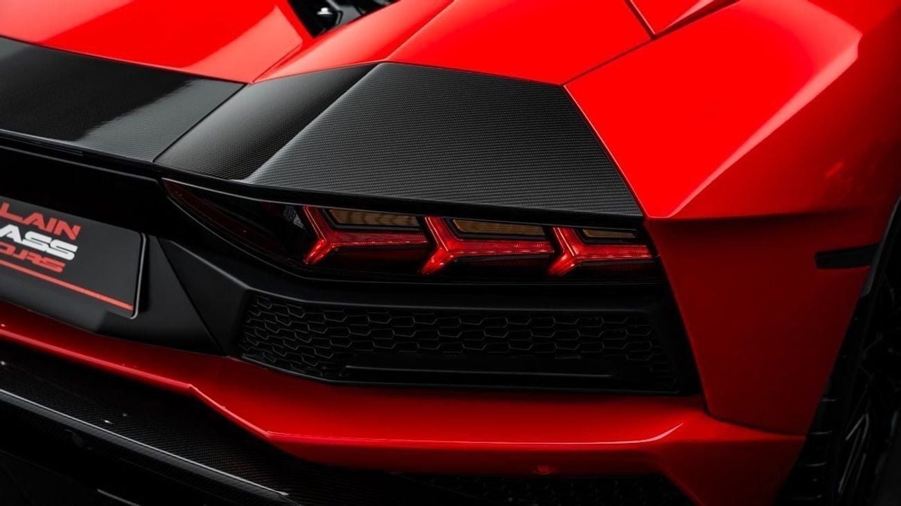 Lamborghini Aventador S Roadster - 2021 - GCC