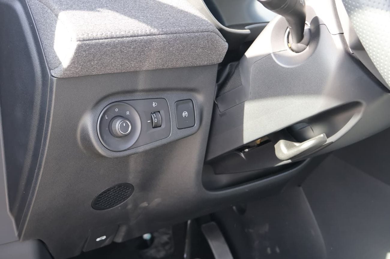 أم جي ZS 2024 MG ZS 1.5L AT STD option European spec