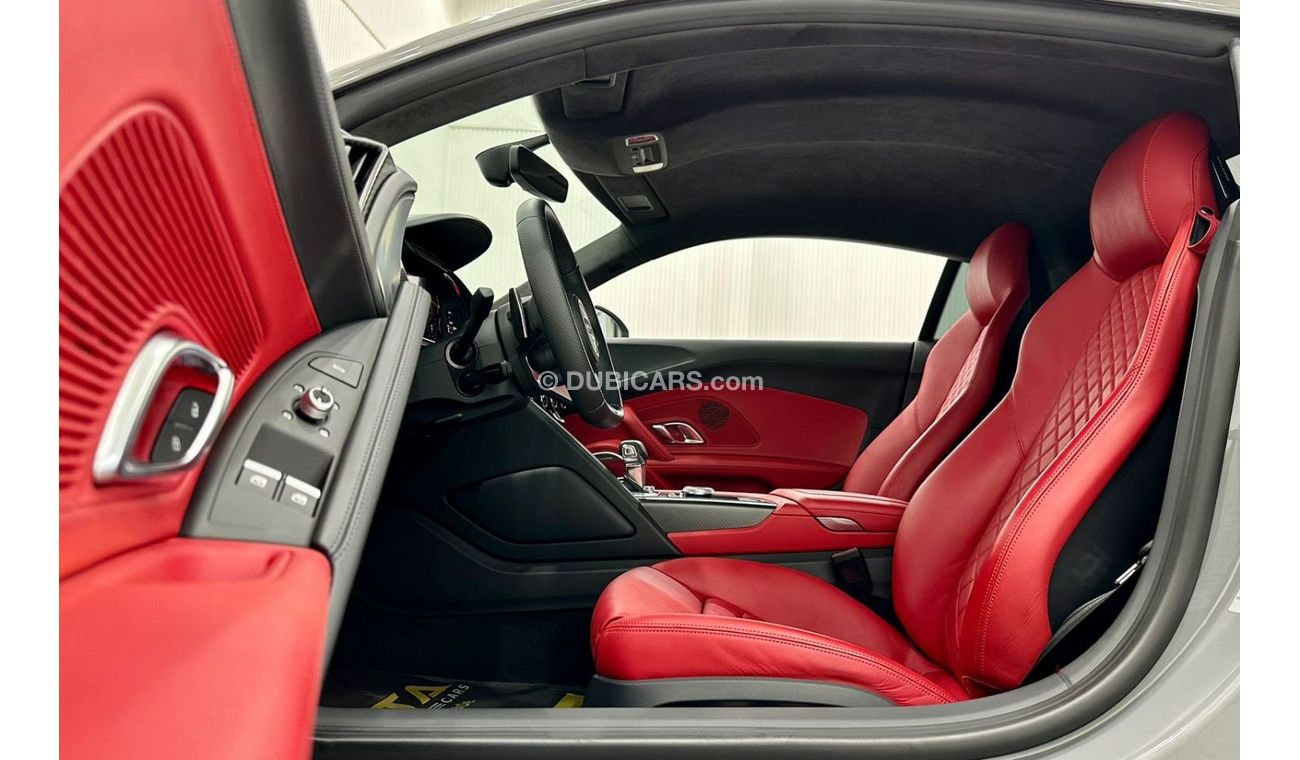 Audi R8 2018 Audi R8 V10 Plus Quattro, 06/2024 Audi Warranty