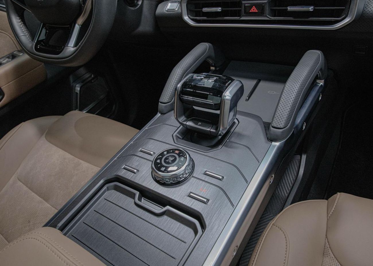 Jetour T2 Luxury Travel Plus • Jetour Warranty 2030 • Elite/Agency Supplied Vehicle