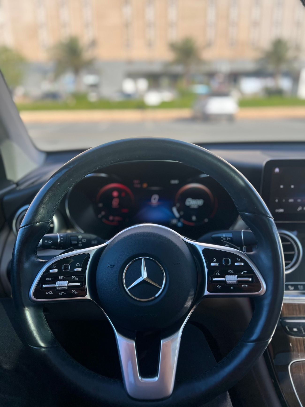 مرسيدس بنز GLC 300