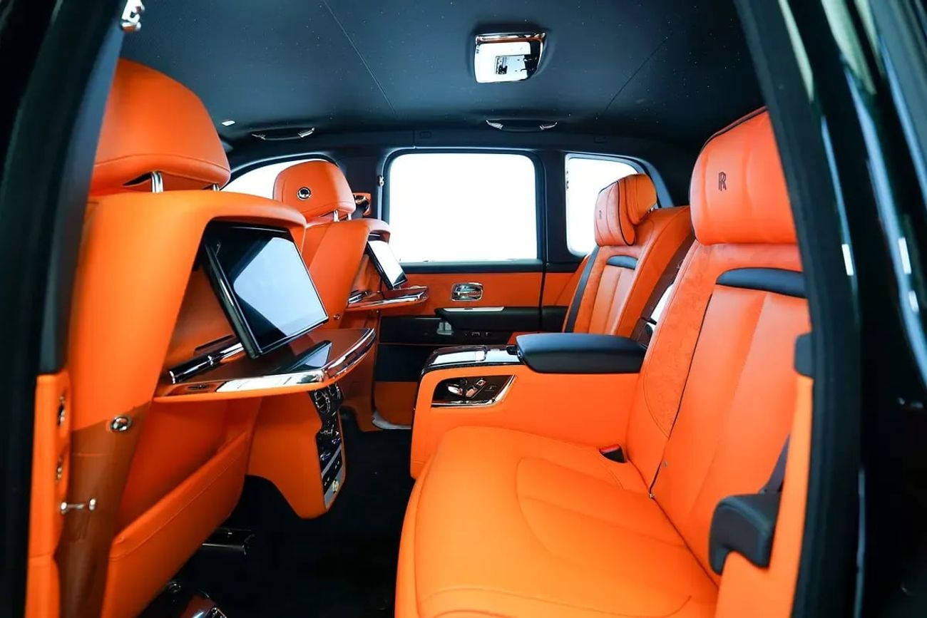 Rolls Royce Cullinan BLACK BADGE