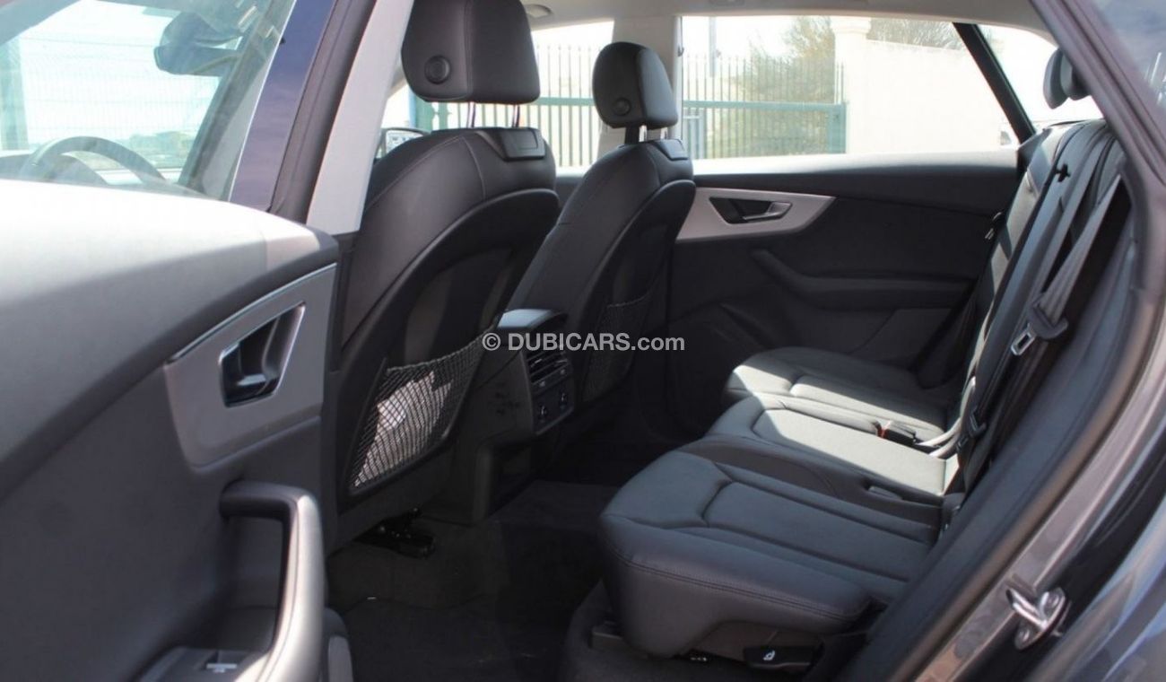 أودي Q8 AUDI Q8 4.0L 55 TFSI QUATTRO (Export and Local)